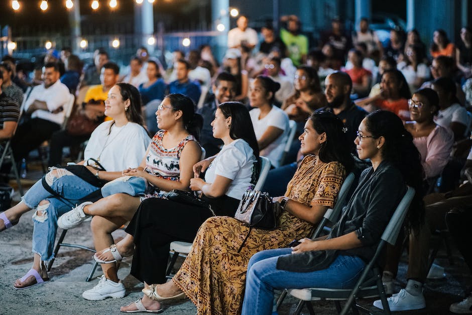 HOA Meetings in Los Angeles: What to Expect and How to Prepare